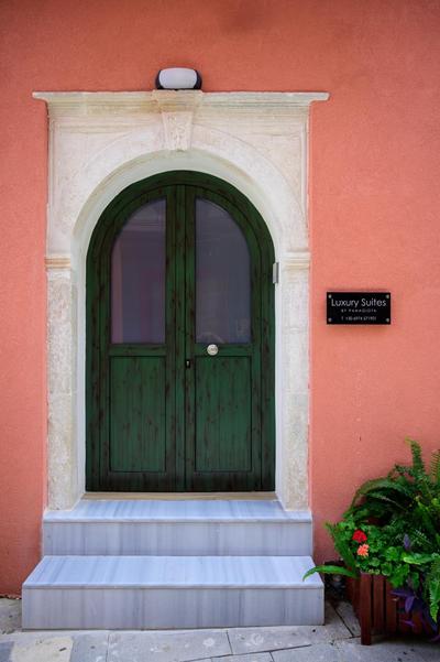 Luxury Suites by Panagiota