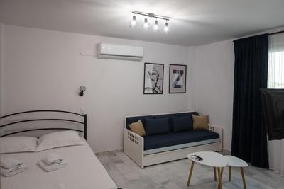 AZ modern studio