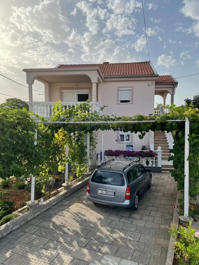 Apartmani Mirela