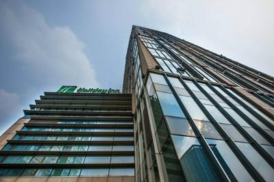 Holiday Inn Beijing Focus Square by IHG