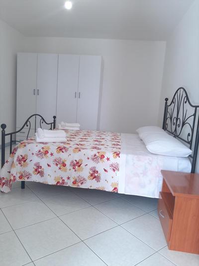 Casa dipendente