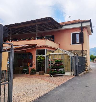 TERRE DI GARLENDA FAMILY