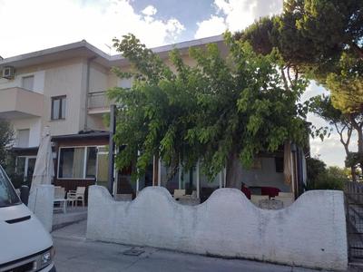 Quadruple room in Pineto - Enjoy a relaxing holiday