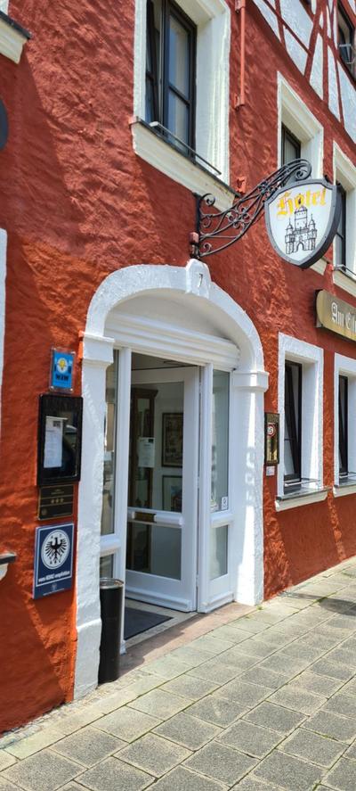 Hotel Garni "Am Ellinger Tor"