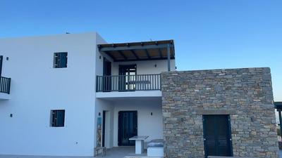 Paros-Memories-Neubau-Villen, Sportpool