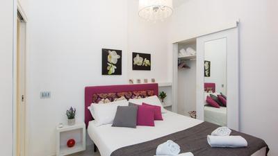 Consulta By Rental In Rome