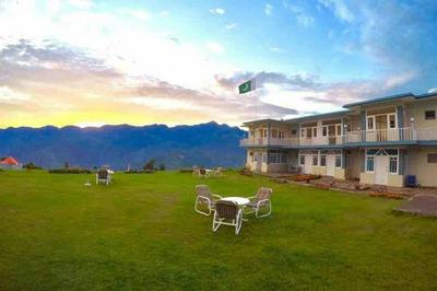 Green Land Hotel Shogran