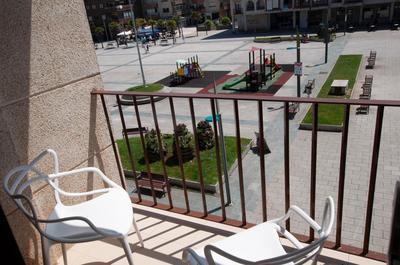 Black and White Suitte "Plaza"