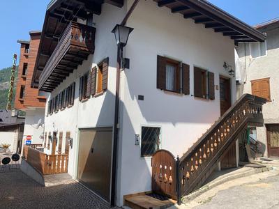 Tizzi Home