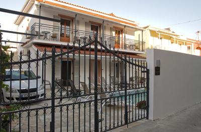 Nicola's Apartments