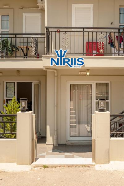 Niriis Hotel