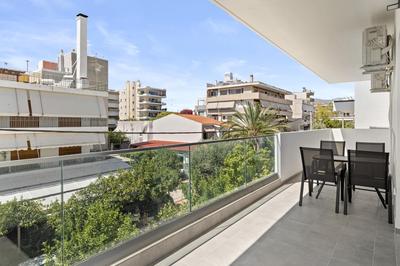 BillyMare central Glyfada apartment