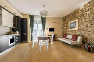 Borgo Deluxe