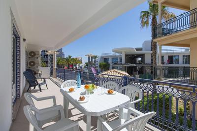 Apartamento Pedra T2 by Algarve Holidays
