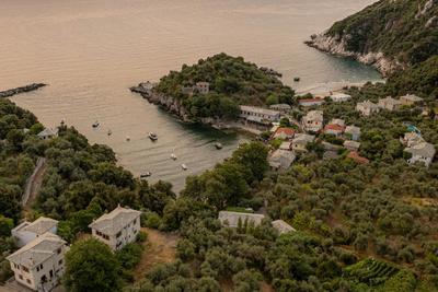 Orange House for big families in Damouchari - Delicious Houses