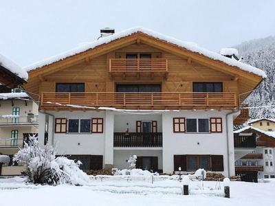 Appartamenti Cèsa Sorèie by AMA Val di Fassa