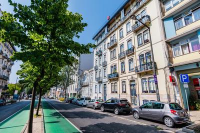 3BR @ Almirante Reis