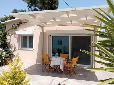 Marion Holiday House