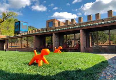 Brickyard Retreat at Mutianyu Great Wall Adjoin to Mutianyu Great Wall - Room with the View of Great Wall - Chinese massage experience - Vehicle Shuttle Se