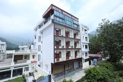 Hotel Nirvana Palace Near Parmarth Niketan