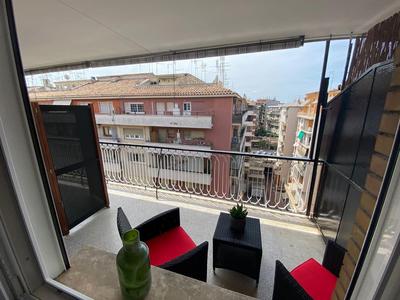 YTHA HOUSSE ROMA CENTRO
