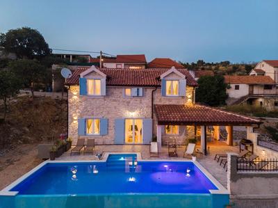 Stone Villa Cara d Oro - Heated Infinity Pool & Views