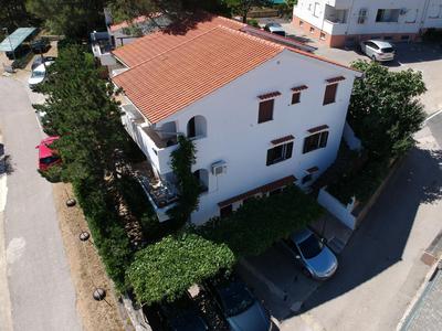 Apartmani MW, Plavi apartman