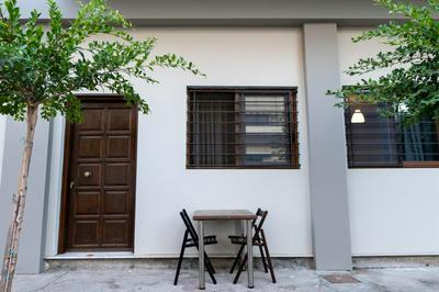Kalamata Home, Marina B
