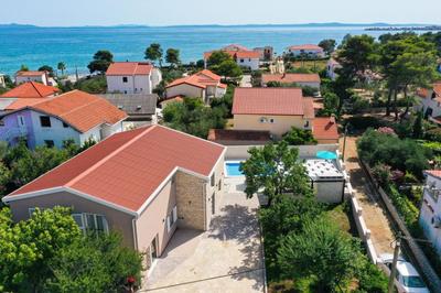 1oak villa
