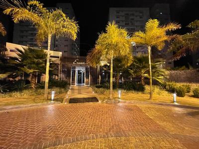 Evian Thermas Hotel Incrível no Centro de Caldas Novas com Águas Termais e Ingressos com Valores Exclusivos no Hot Park, Lagoa Termas, Náutico e WaterPark