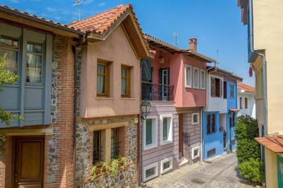Ano Poli stay with private terrace and view