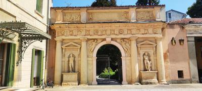 Palazzo Mantua Benavides Suites & Apartments