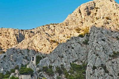 Sara apartment Punta Omis near sandy beach