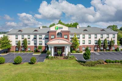 Holiday Inn Express - Tullahoma by IHG