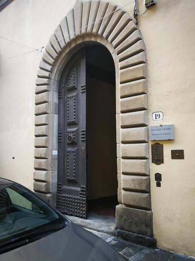 TRAVIATA APPARTAMENTO STORICO - PALAZZO TOLOMEI