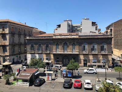 Finestre in piazza
