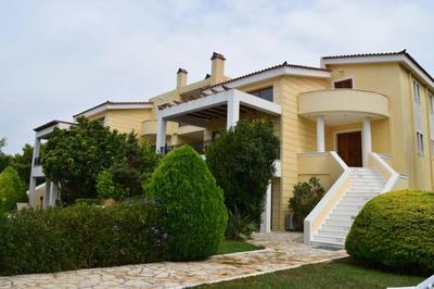 Seaside Villa Lagonisi