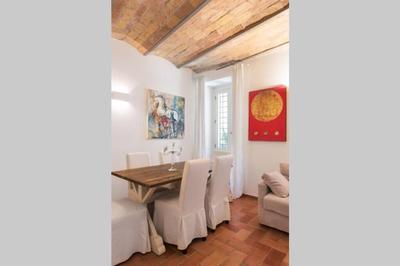 Lovely Colosseum loft apartment