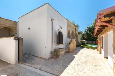 Villa Raffaella by BarbarHouse