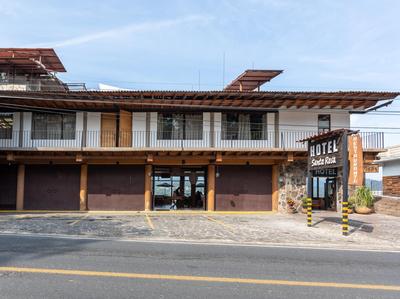 Hotel Santa Rosa