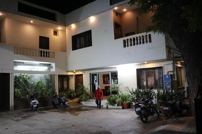 Hotel Pearls