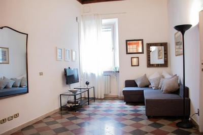 The Best Rent - Piazza di Firenze Apartment