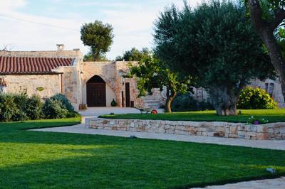 Augusta Trulli Resort B&B