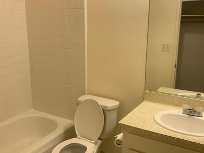 Affordable Hotel Style Unit (C16)