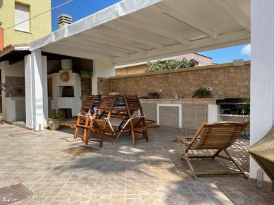 Lo Stagnone Apartments by Quokka 360 - In front of Marsala's Salt Pans