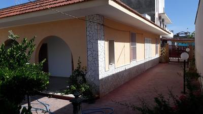 Villa Aragosta 2 camere 1 bagno 1 cucina e giardino