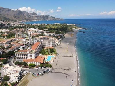 NAXOS GLAMOUR APARTMENT with terrace, parking and Etna View