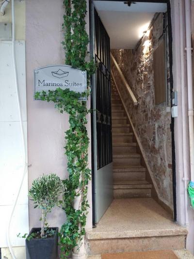 Marinos Suites