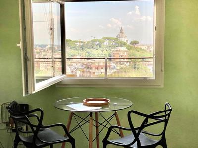 Attico vista San Pietro