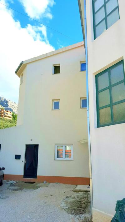 Comfortable apartment in Makarska, 80 m², sea view and terrace